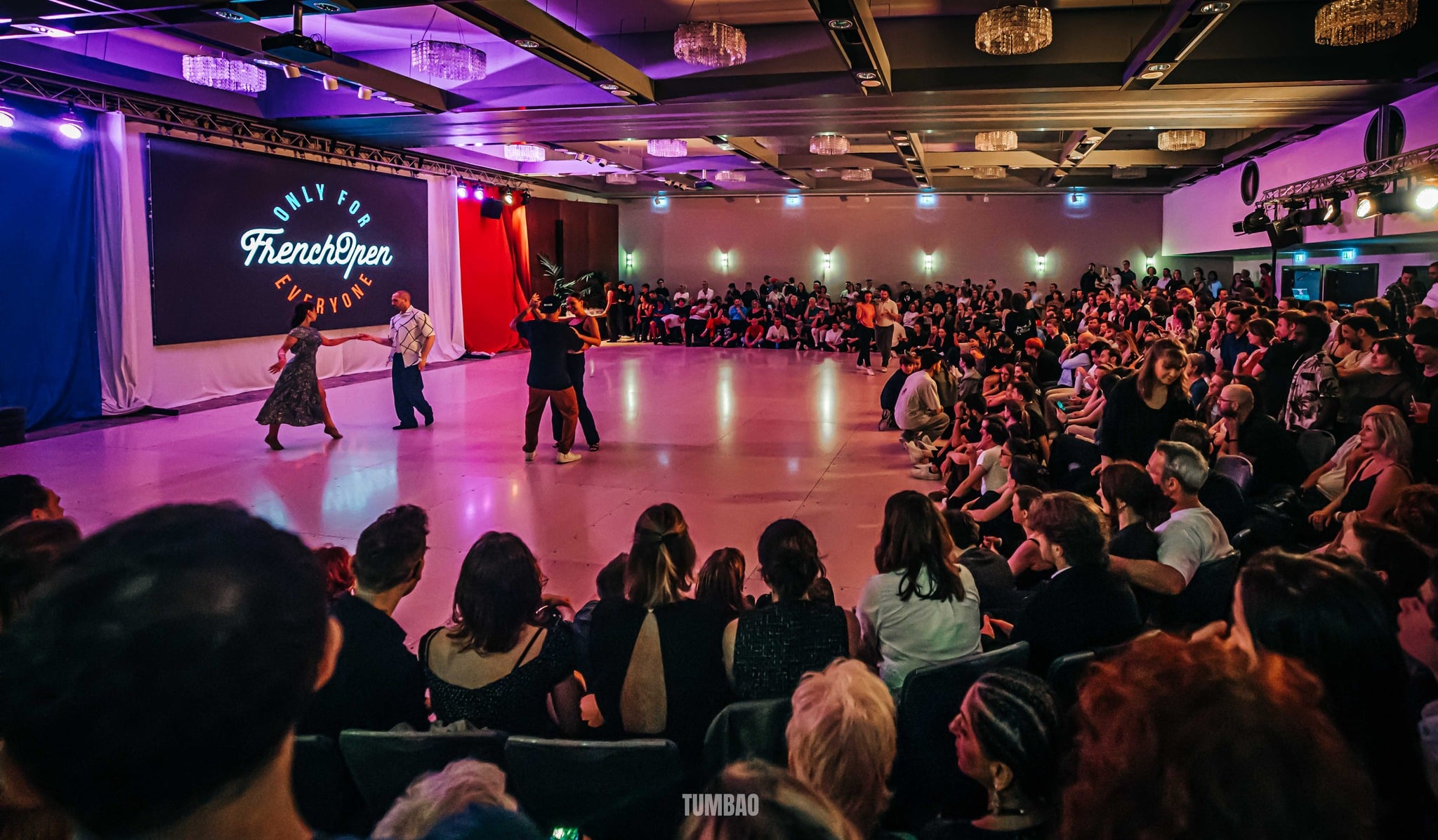 Premier cours de danse swing : à quoi t’attendre concrètement